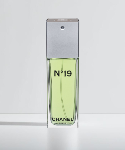 Chanel No 19