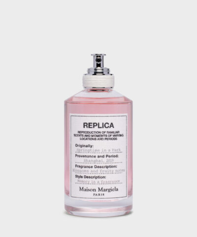 Maison Margiela Replica Springtime in a Park Eau de Toilette 100 ml rožinis buteliukas su popierine etikete