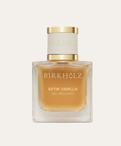 Birkholz Satin Vanilla Eau de Parfum 100 ml, žemas platus flakons ar zeltainu vāciņu un baltu ādas lentīti
