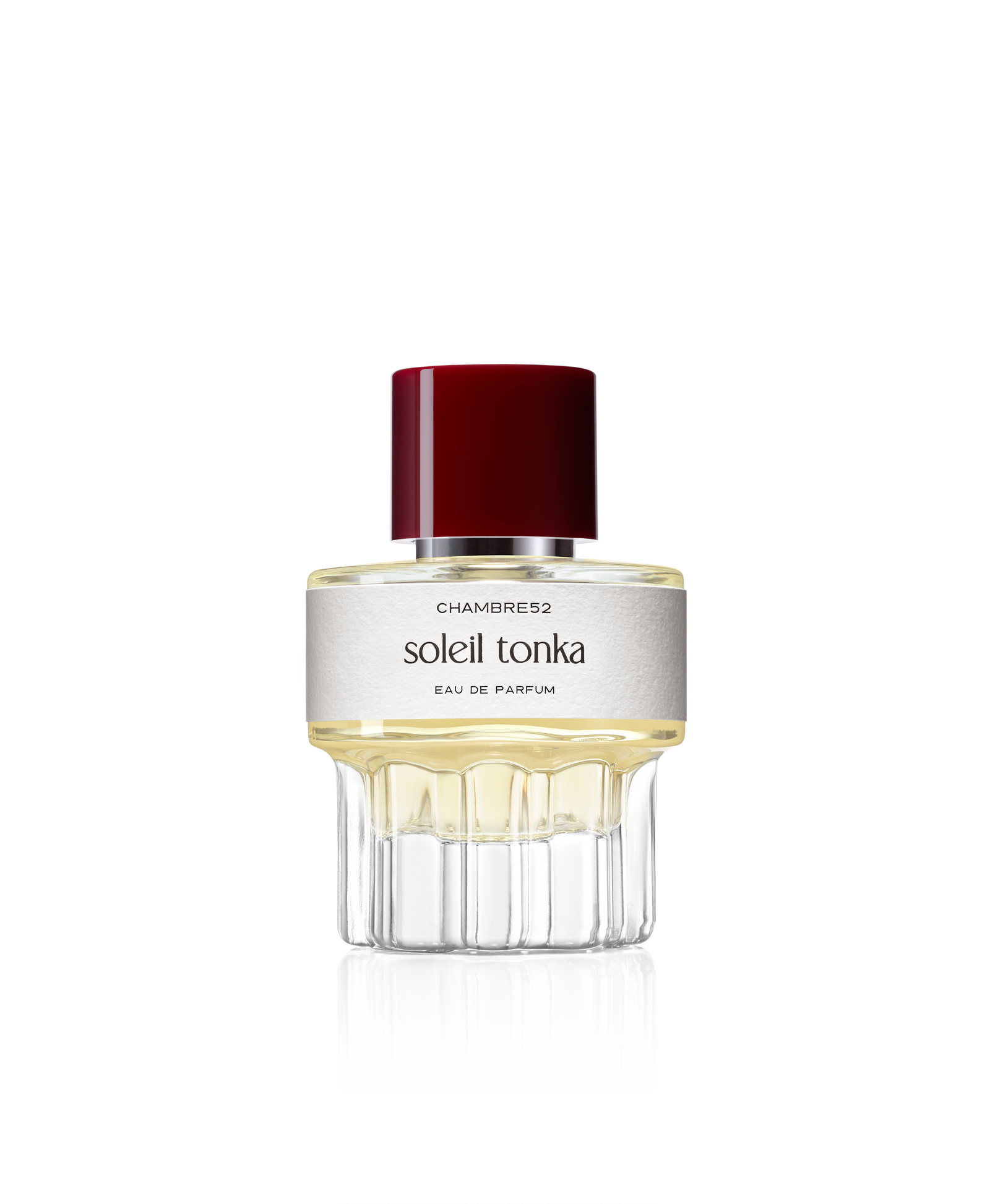 Chambre52 Soleil Tonka Eau de Parfum 52 ml, briaunuotas stiklo buteliukas su tamsiai raudonu dangteliu